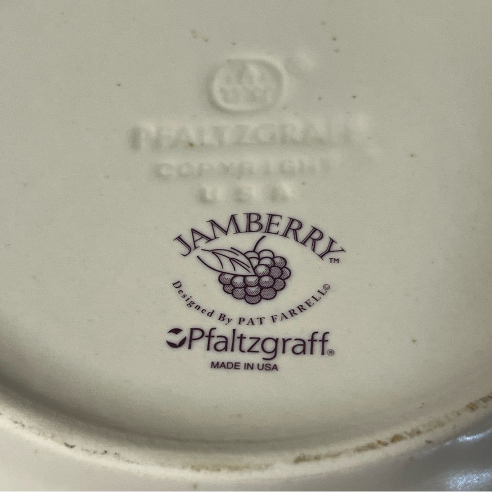 Pfaltzgraff Jamberry Large 6 Quart Mixing Bowl - Discontinued - Picture 4 of 7